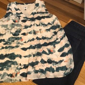 Like New - CAbi Sleeveless Blouse - Size Small